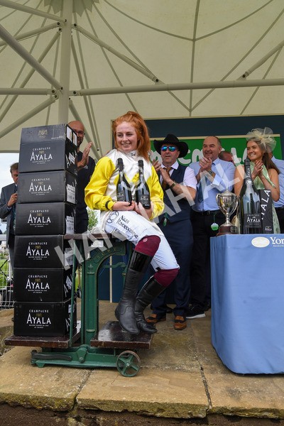 170623-Race 1-Kihavah-0216 - Race 1 2.00pm Queen Mother's Cup Handicap