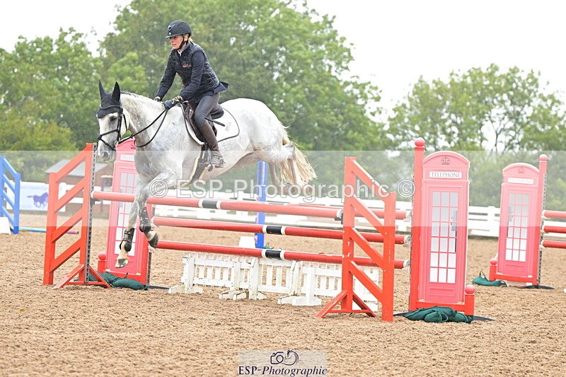 240925A-131709-00810 - Cls 4 Newcomers and 1.10m Open