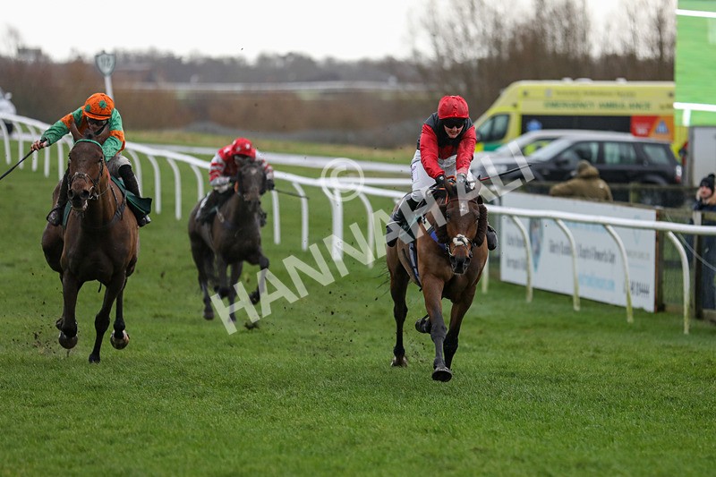 281223-Race 1-Trac-3030 - Race 1