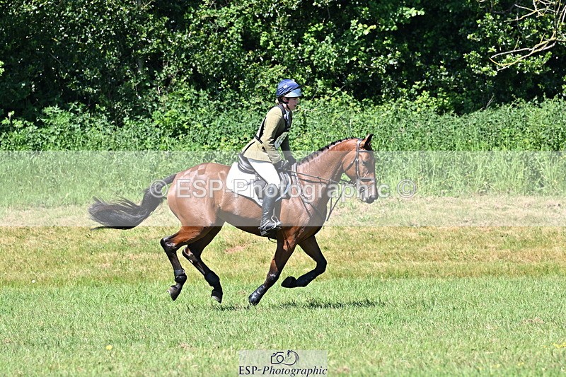 250522B-113859-01791 - 152-BILLY.EVERYTHING-Isabelle.Cook