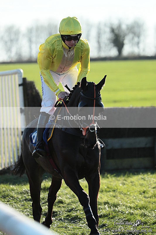 PtP 210326 1222 - VWH Cirencester Races 21/03/26