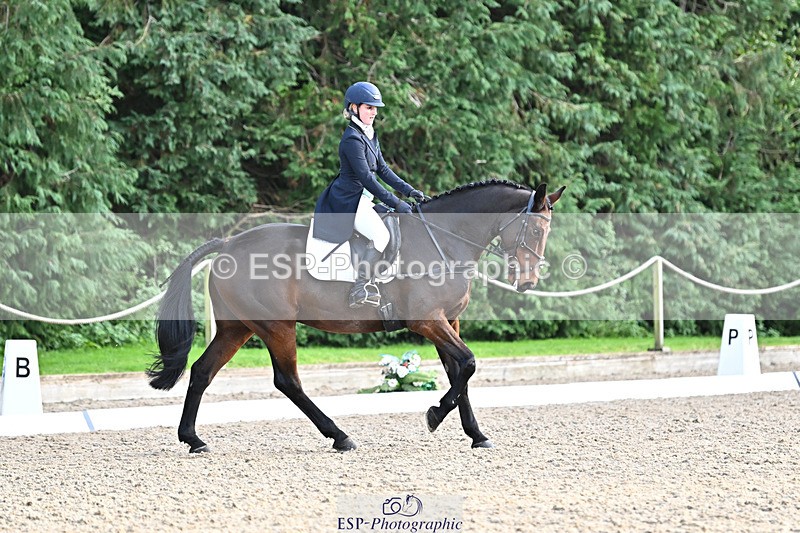 241023-163830-00995 - 018-Alice.Robinson-DERRYS.DIAMOND.CAVALIER