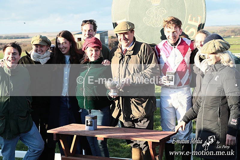 PtP 301125  0834 - Hursley Hambledon Point-to-Point Larkhill Racecourse 30/12/2025