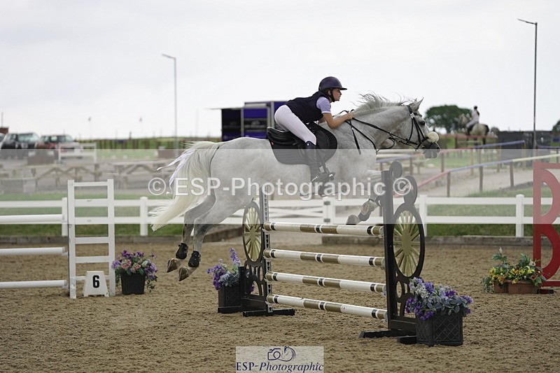 230625A-151630-04512 - Cls 12 Children on Horses 95cm + 1.15m