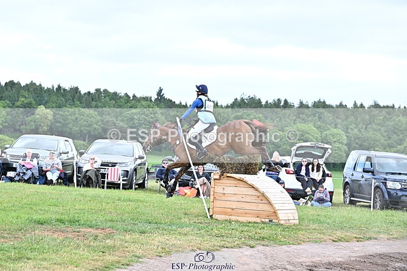 250525A-121254-15958 - D-402-Isabelle.Cook-CYMOON.F.Z