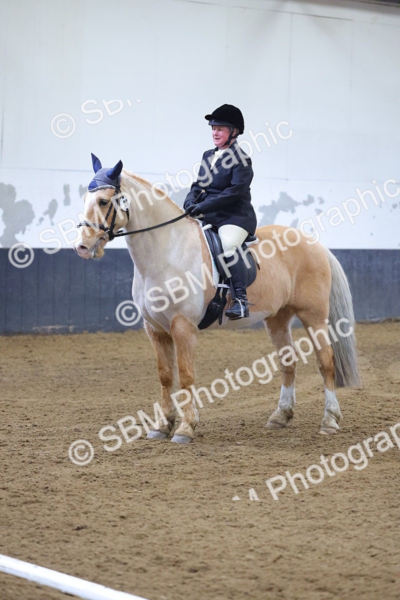 SBM_003127 - Class 9-10 - MQ U21 Open Novice 1