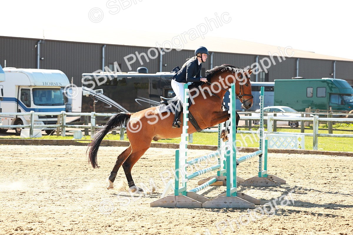SBM_000013 - Class 1 - Clear Round
