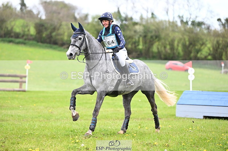 250419-155926-13346 - 664-Leigh.Smallacombe-CRUISING.CARRA