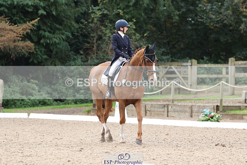 241024-115650-01802 - 145-Rachel.Lawson-MILLROAD.ECLIPSE