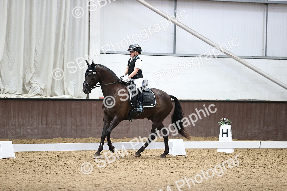 SBM_000804 - Novice 4 Warm Up