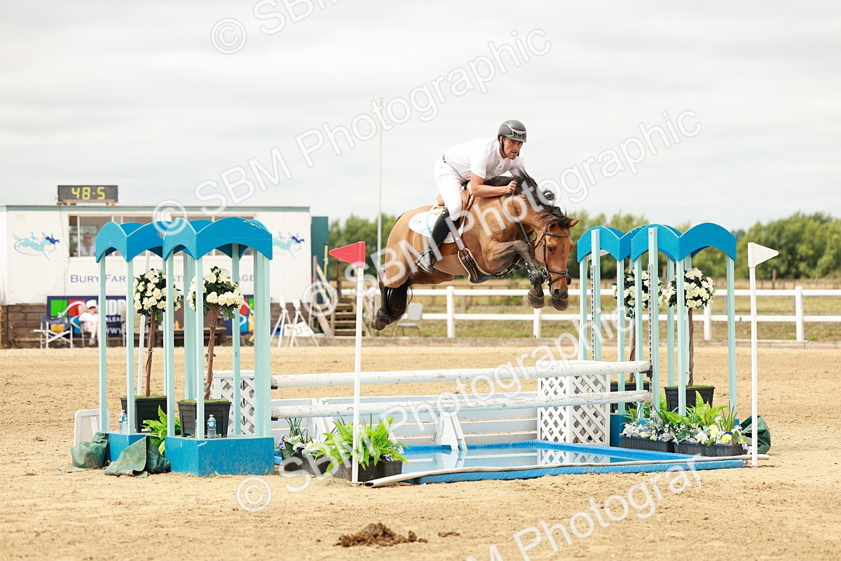 SBM_017607 - Class 21 - Senior Newcomers Championship 2d Rd