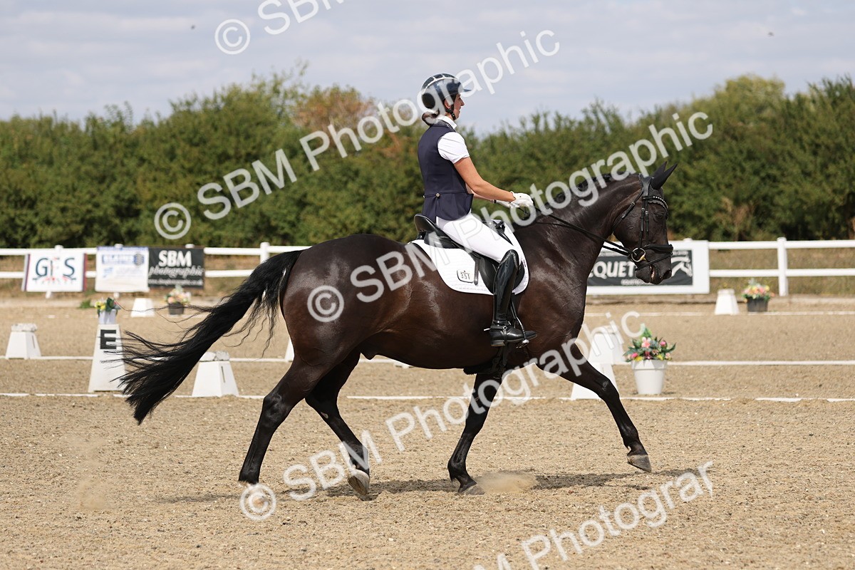 SBM_021924 - Class 22 - M5 Silver13.03.14.07