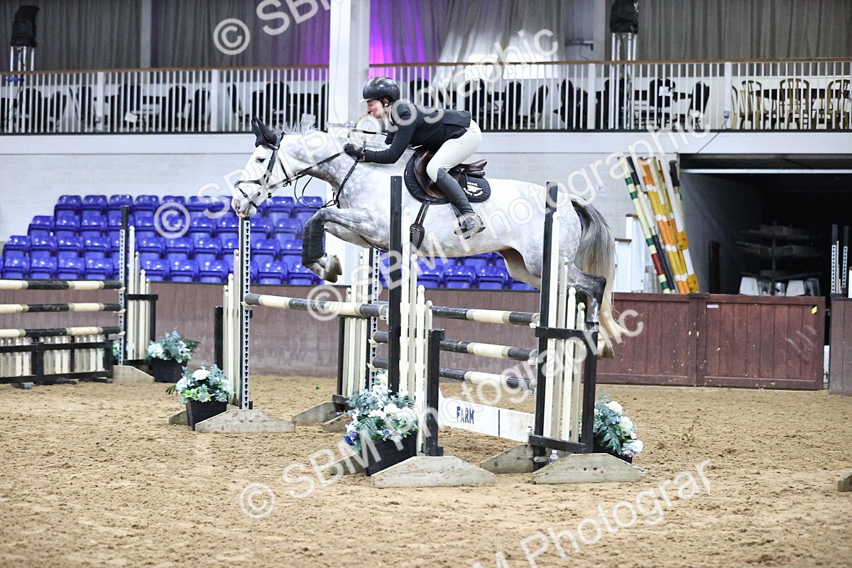 SBM_2590 - Class 9 - Senior Newcomers/ 1.10m Open