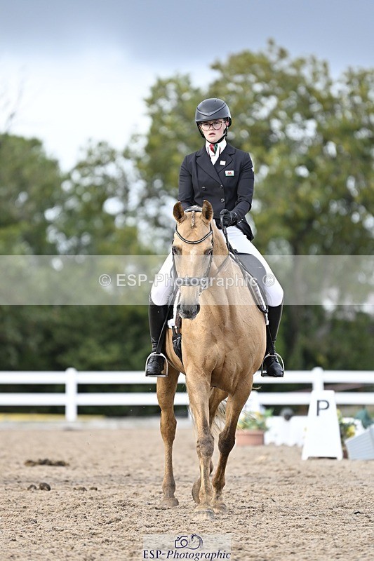 250907-165821-10842 - 054-Amy.Louise.LloydDiva.Royale