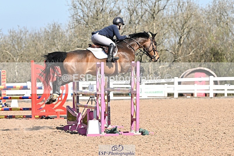 250409-103220-00142 - Snr Disc & 1.00m Open