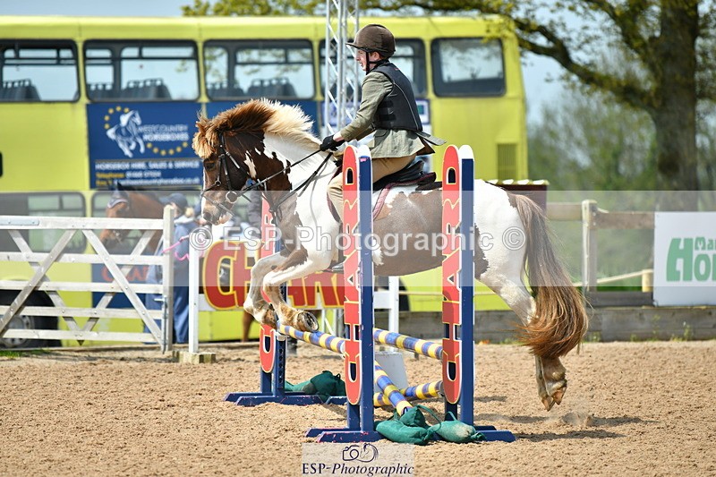 230513A-132722-01076 - Cls 34+35 Club 60cm