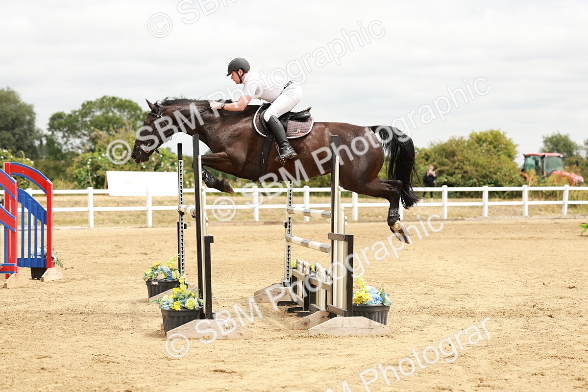 SBM_017798 - Class 21 - Senior Newcomers Championship 2d Rd