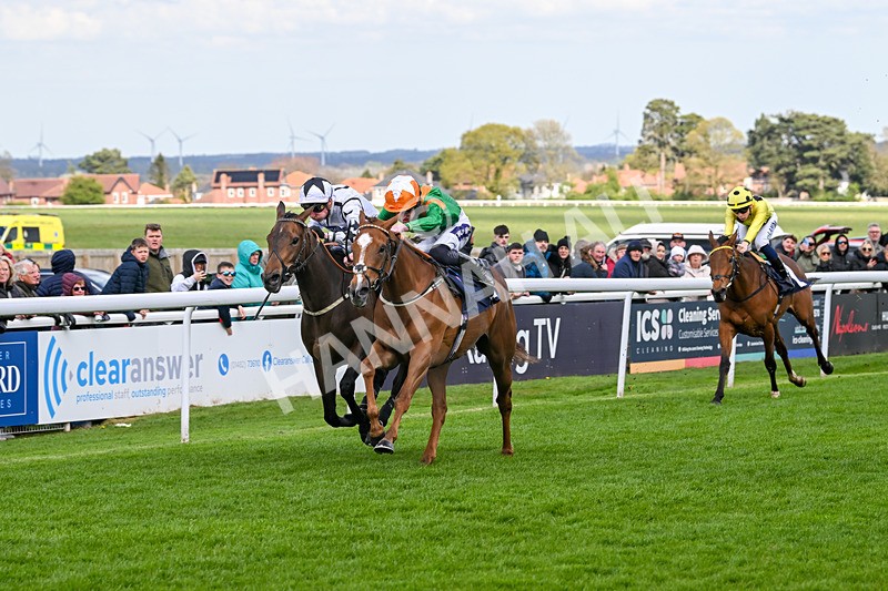 160425-Race 4-Wilhelmina-3079 - Race 4