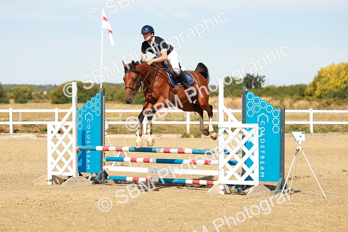 SBM_002694 - Class 9 - Senior British Novice - 90cm
