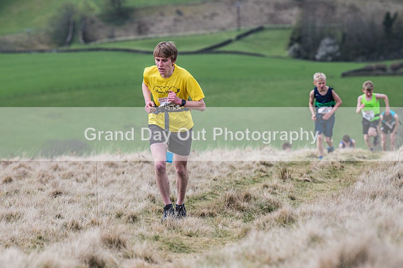 Arant haw-10 - Kendal Winter League Arant Haw Fell Races Sunday 2nd April 2023
