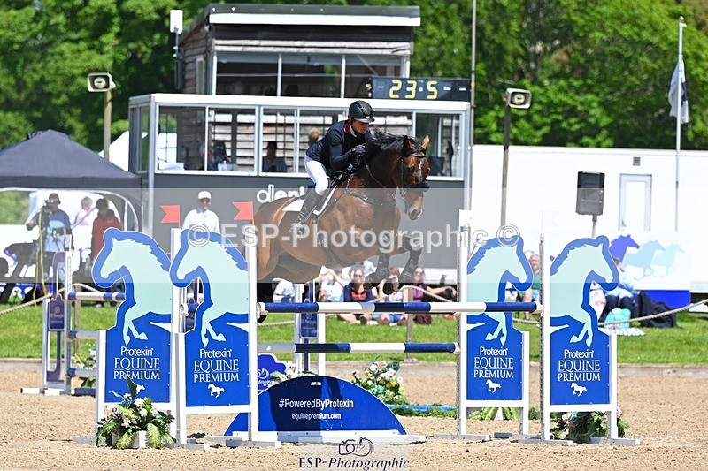 240525-123106-14924 - 512-RINGWOOD_MADRAS-Izzy_Taylor