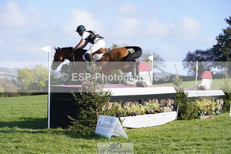 241025-144112-08973 - 233-Padraig.Mccarthy-LADY.OPHELIA