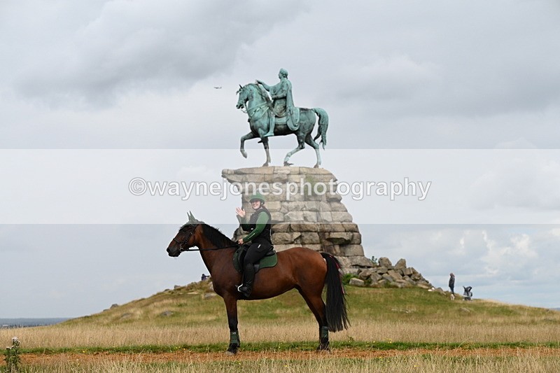 DSC_8064 - Time at Statue 13:52 to 14:33