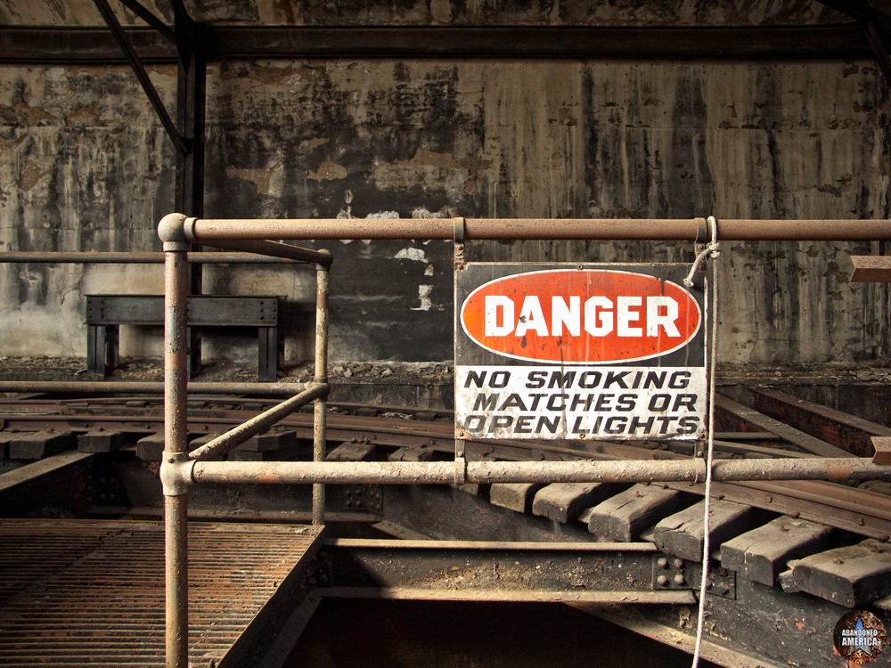 baltimore gas and electric's westport power plant - matthew christopher murray's abandoned america