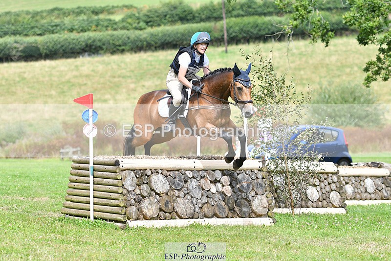 240804-135307-15012 - 514-Annie_Berry-SWANVIEW_DELTA_DAWN