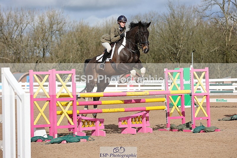 240223A-120811-01095 - Cls 4 Snr 1.05m Open