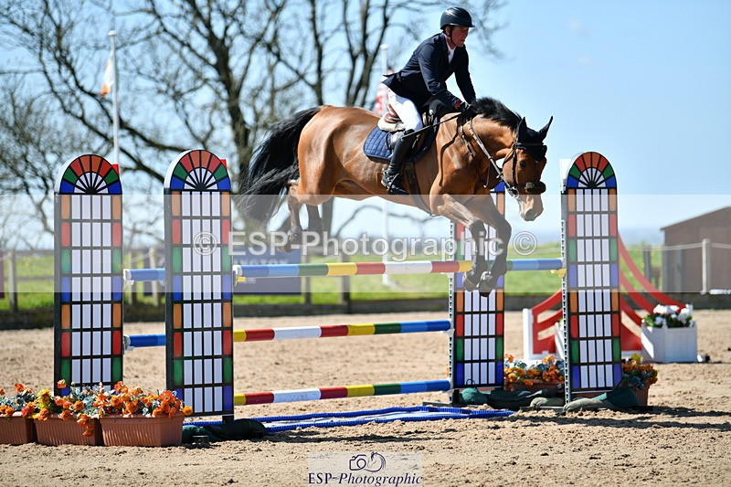 240420A-123028-10986 - Cls 3, 2 Star Small Tour 1.30m