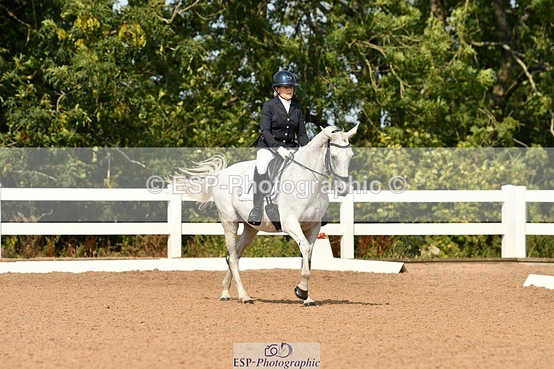 250817-111233-08503 - 086-Tammie.WellsSilver.moonshine