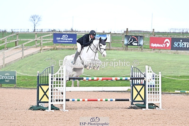 260225-140927-00463 - Cls 5 Foxhunter and 1.20m