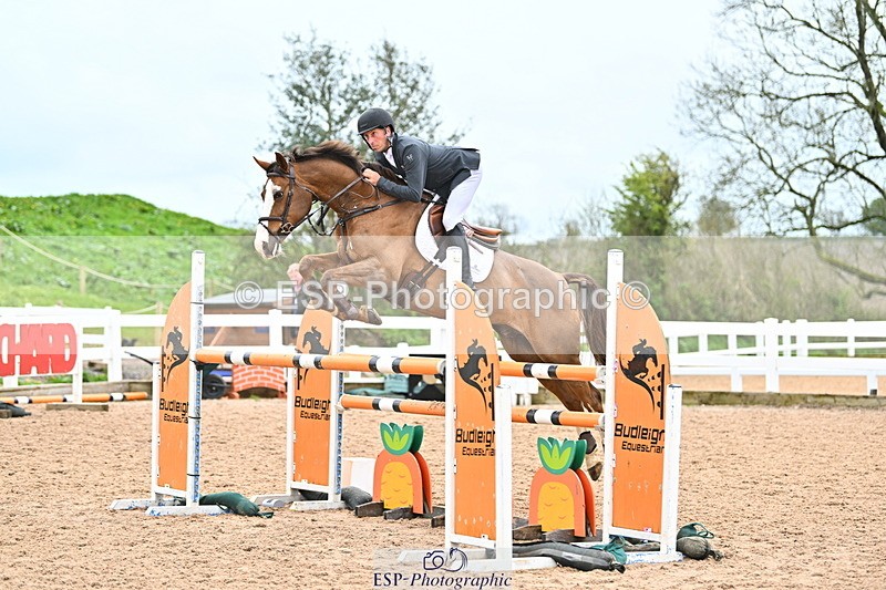 240501A-140655-00959 - Cls 8 Snr Foxhunter and 1.20m Open