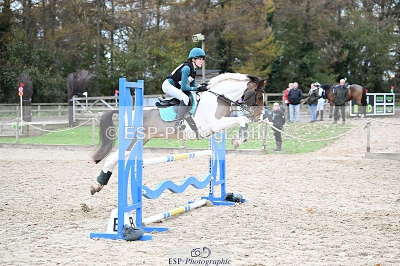 241117-142833-04591 - Cls 3 90-95cm 14.00 to 15.00