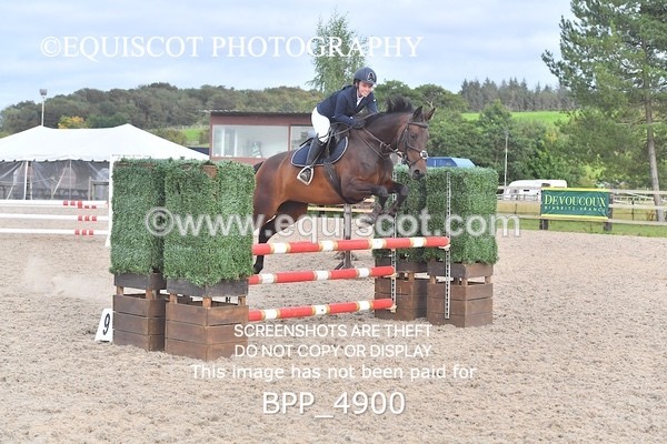 BPP_4900 - CLASS 4 Senior BritiNovice/ 90cm Open