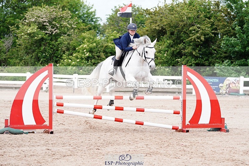 250525-103944-09144 - Cls 32 A&B Snr Brit Nov & 90cm Open