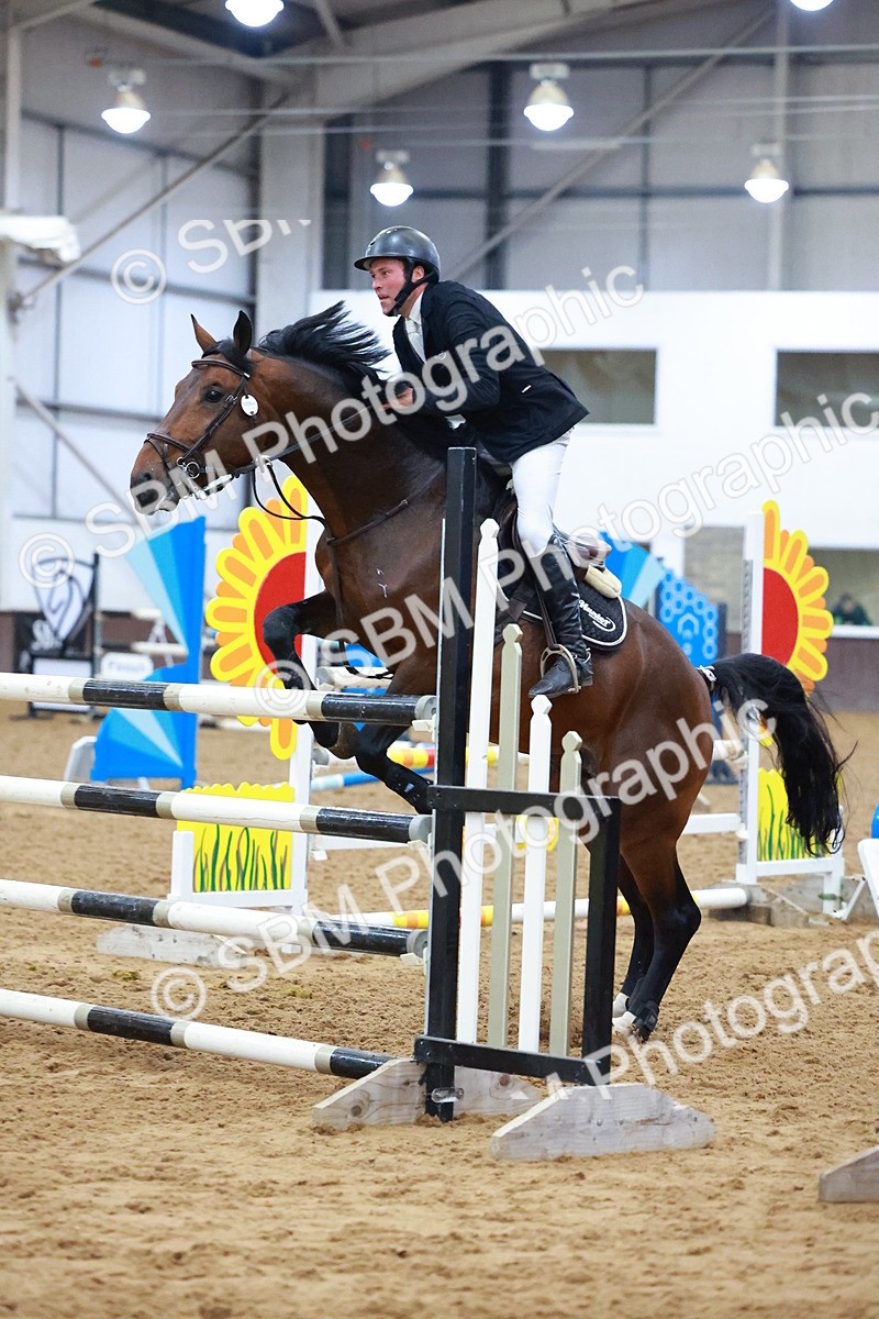 SBM_002210 - Class 5 - Senior Foxhunter 1.20m