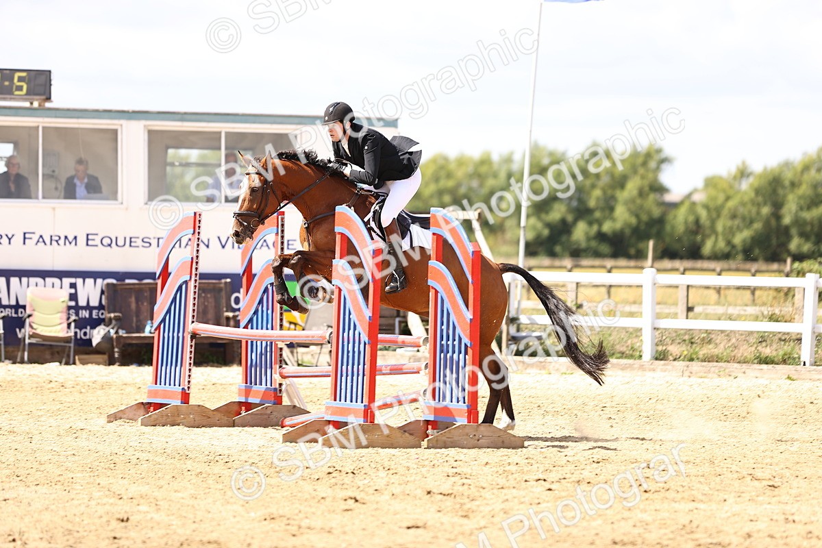 SBM_004260 - Class 3 -  Senior British Novice - 90m Open