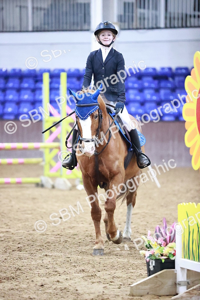 SBM_001808 - Class 9 - Pony Intro 75cm