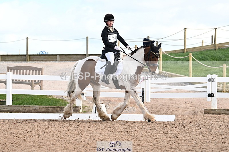 240324A-130715-02794 - Novice 27, 12.30 to 13.50