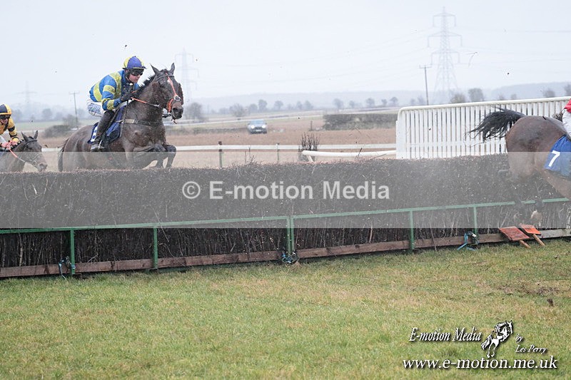 PtP 260125 310 - Cocklebarrow Point-to-Point racing with the Heythrop Hunt 26/01/25