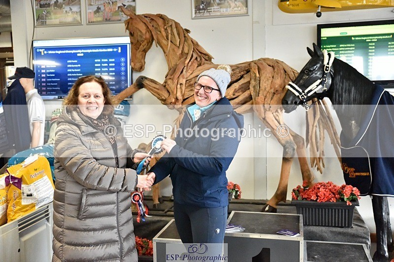 250215-153434-04451 - Medium Gold Presentations