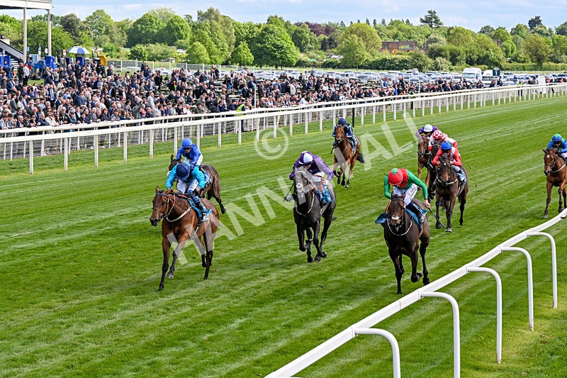 150526-Race 4-Love A Giggle-0216 - Race 4 3.30pm Design Tonic Out Of This World Spaces At The Races EBF Marygate Fillies' Stakes