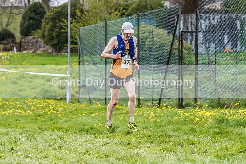 3 Peaks-3559 - The 3 Peaks Race - The Finish - Saturday 29th April 2023