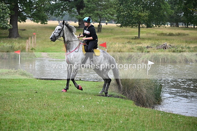 WJ7_6636 - Time at Water 09:30 to 10:00