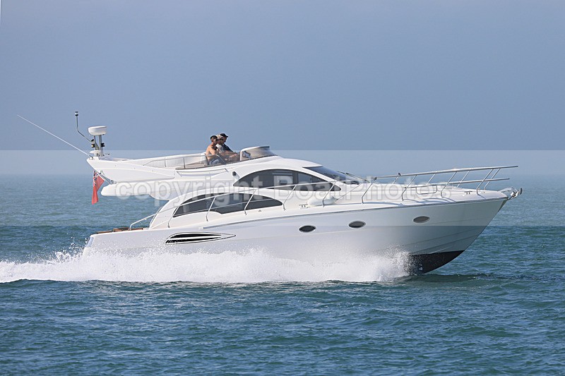 190825 ESTRELLA 1Y3A1897 - Flybridge Cruisers