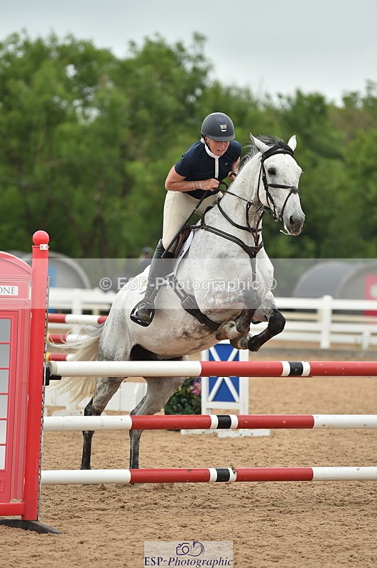 230611A-121110-05421 - Cls 34 1.05m Amateur Qualifier