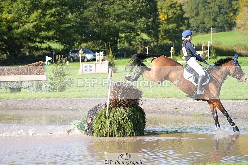 251024A-115533-08549 - B-104-Millie.Juleff