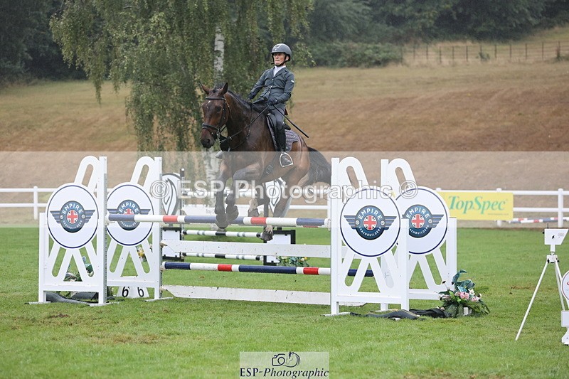 250830A-135641-06842 - Cls 16 Snr Newcomers and 1.10m Open